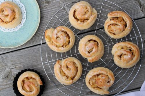 Hefe- Apfelschnecken glutenfrei