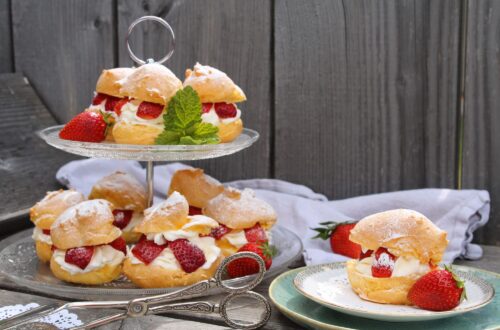 Windbeutel mit Erdbeeren glutenfrei